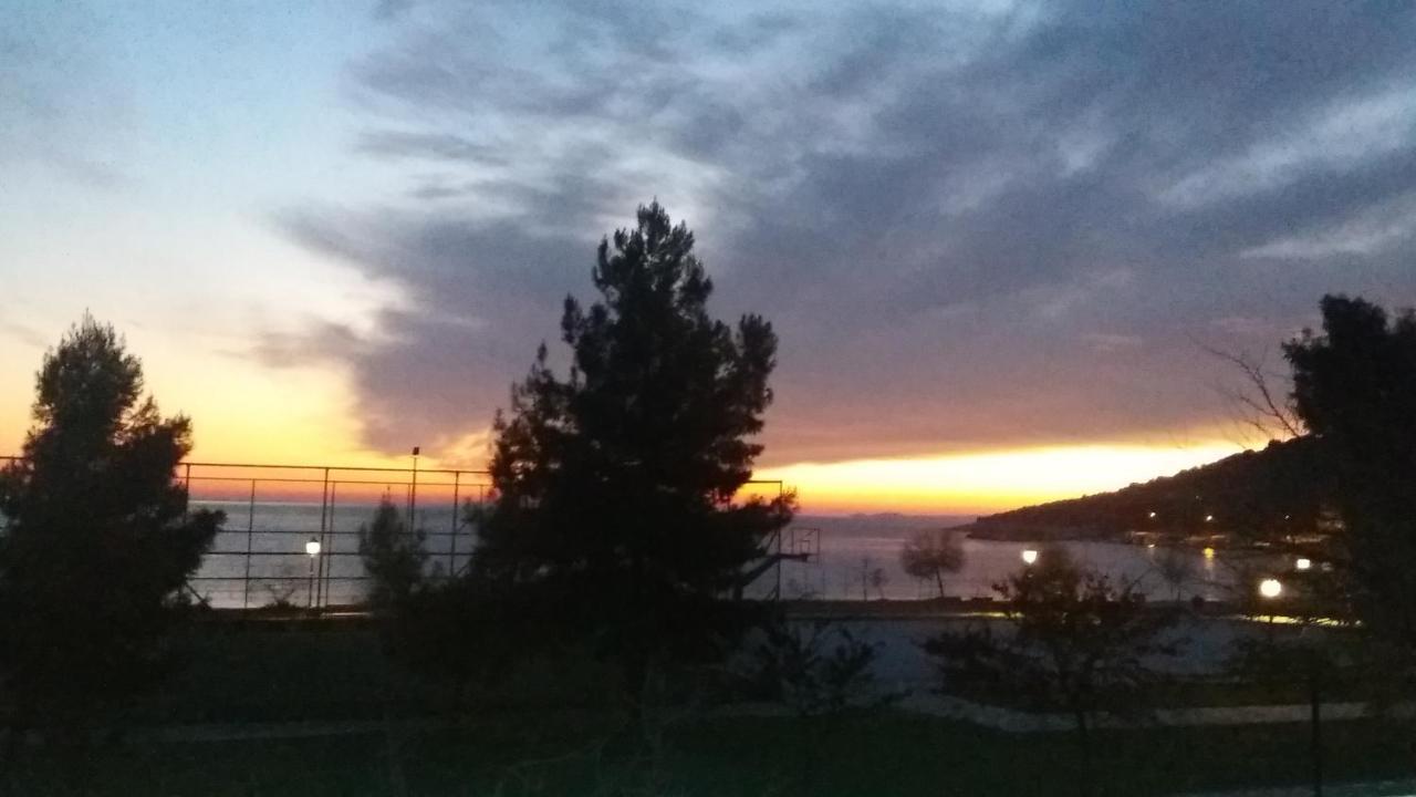 Aegean View Seaside Apartment Кавала Екстериор снимка
